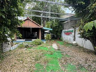 Lô đấy nở hậu siêu đẹp  575m2 full thổ cư  ngang 9,5m nở hậu 14,5m  giá chỉ 30triệu/m2