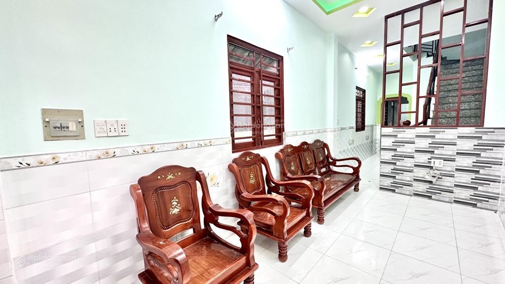 Nhà 3tầng btct đường ô tô trần thị cờ, thới an  sát gò vấp  dt 92m2  giá 4tỷ