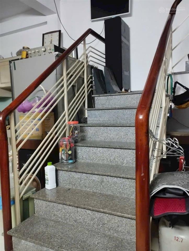 Mt đường nhựa 8m tân thới hiệp, q12  nhà btct 2tầng sân vườn  dt 124m2 (5x25)  giá chỉ gần 6tỷ