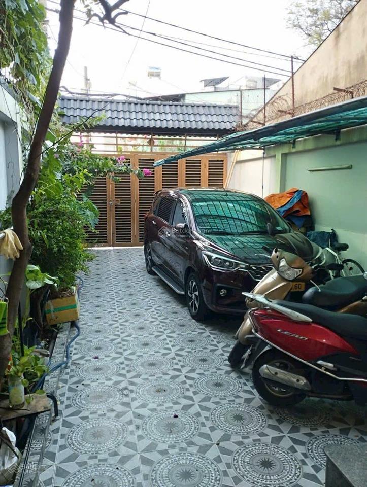 Mt đường nhựa 8m tân thới hiệp, q12  nhà btct 2tầng sân vườn  dt 124m2 (5x25)  giá chỉ gần 6tỷ