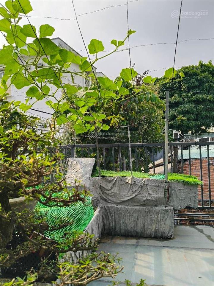 Nhà 2tầng mt nguyễn thị nghé, đông thạnh  trước trường học tam đông  dt 71m2 (4x18)  kd tốt