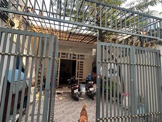 Nhà hai mặt hẻm xe hơi tân thới hiệp 21, q12  nhà cấp 4 sân vườn  dt 88m2 (4,5x20)  giá 4,3 tỷ