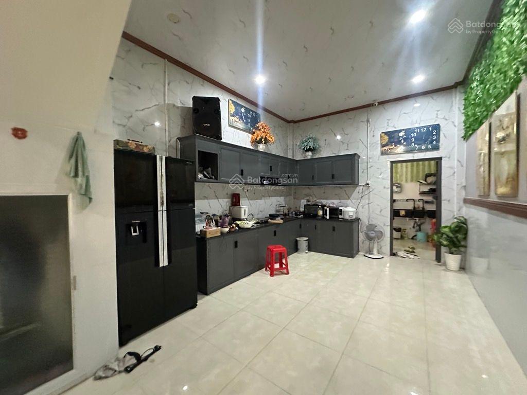 Nhà ở 2tầng và kho xưởng  lê văn khương, hóc môn  dt 280m2 (13x24) ngay ngã 4 hương lộ 80b