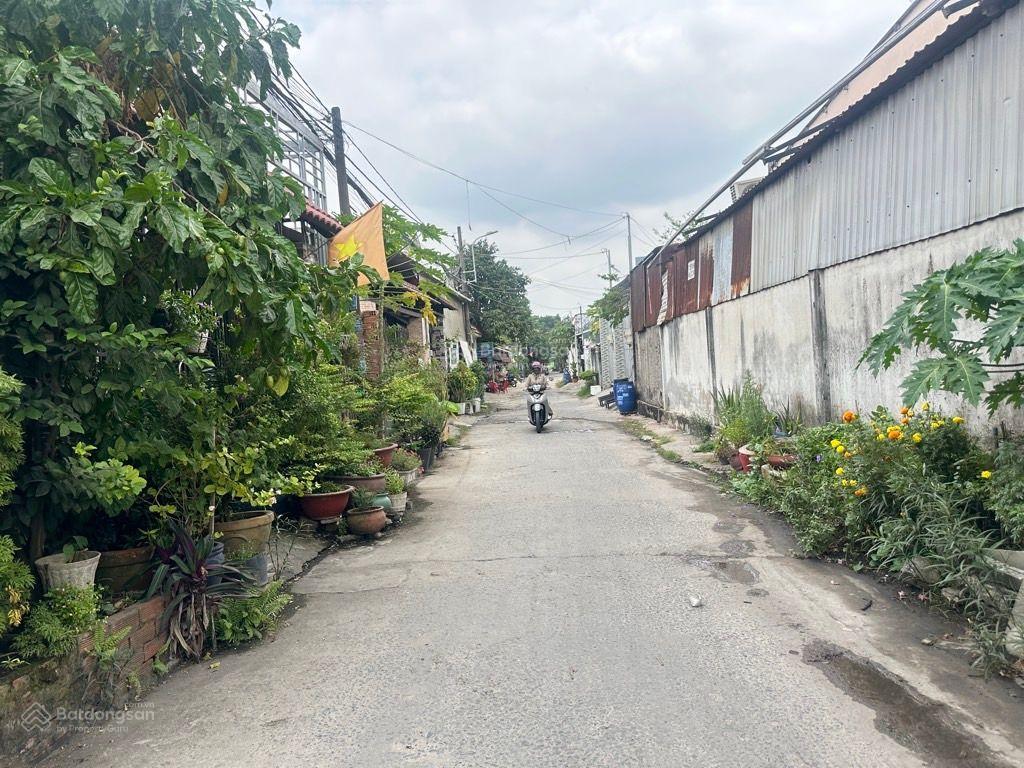 Nhà ở 2tầng và kho xưởng  lê văn khương, hóc môn  dt 280m2 (13x24) ngay ngã 4 hương lộ 80b