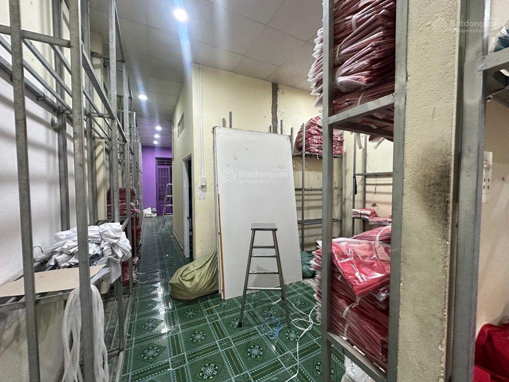 Nhà ở 2tầng và kho xưởng  lê văn khương, hóc môn  dt 280m2 (13x24) ngay ngã 4 hương lộ 80b