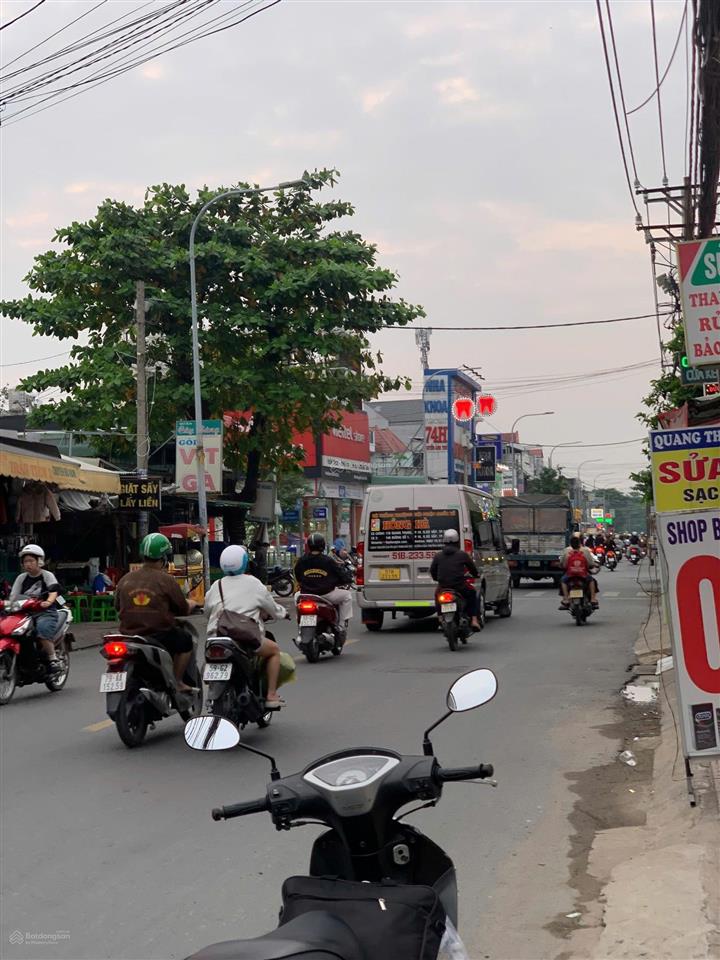 Mt nguyễn ảnh thủ, gần lê văn khương  dt 146m2 (6,3x25) công nhận đủ, giá hơn 10 tỷ