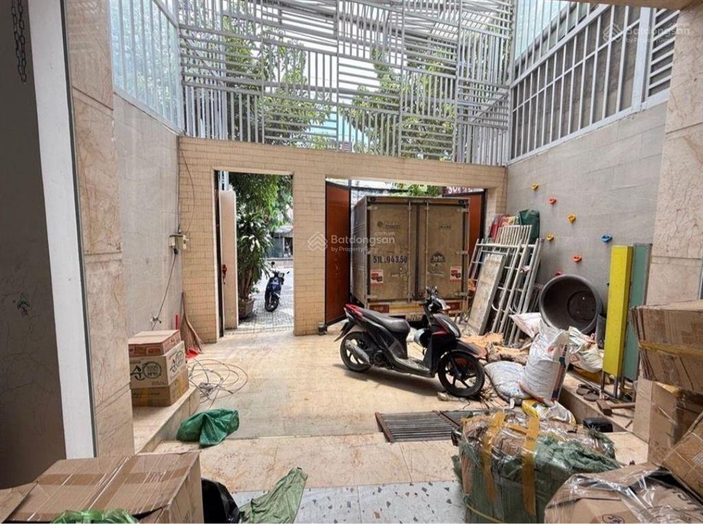 Gấp! giảm sâu!! nhà 7tầng có thang máy, mt nguyễn thị sóc, bà điểm  dt 112m2, ngang 6m  giá tốt