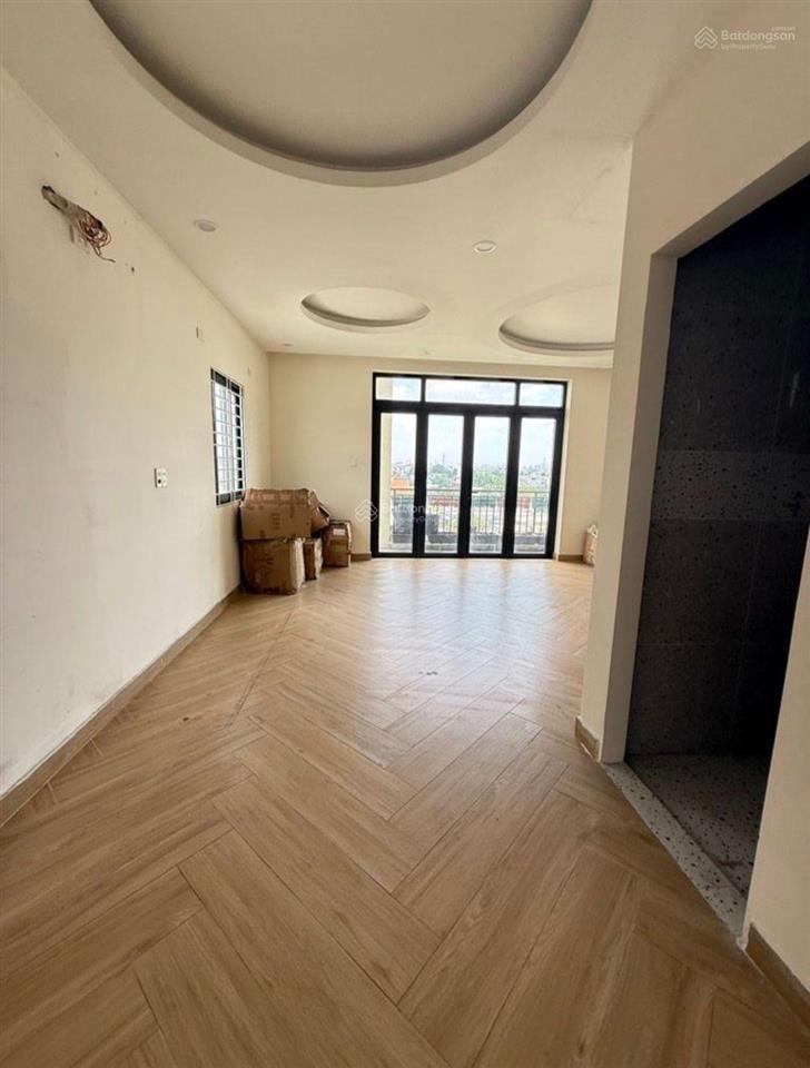Gấp! giảm sâu!! nhà 7tầng có thang máy, mt nguyễn thị sóc, bà điểm  dt 112m2, ngang 6m  giá tốt