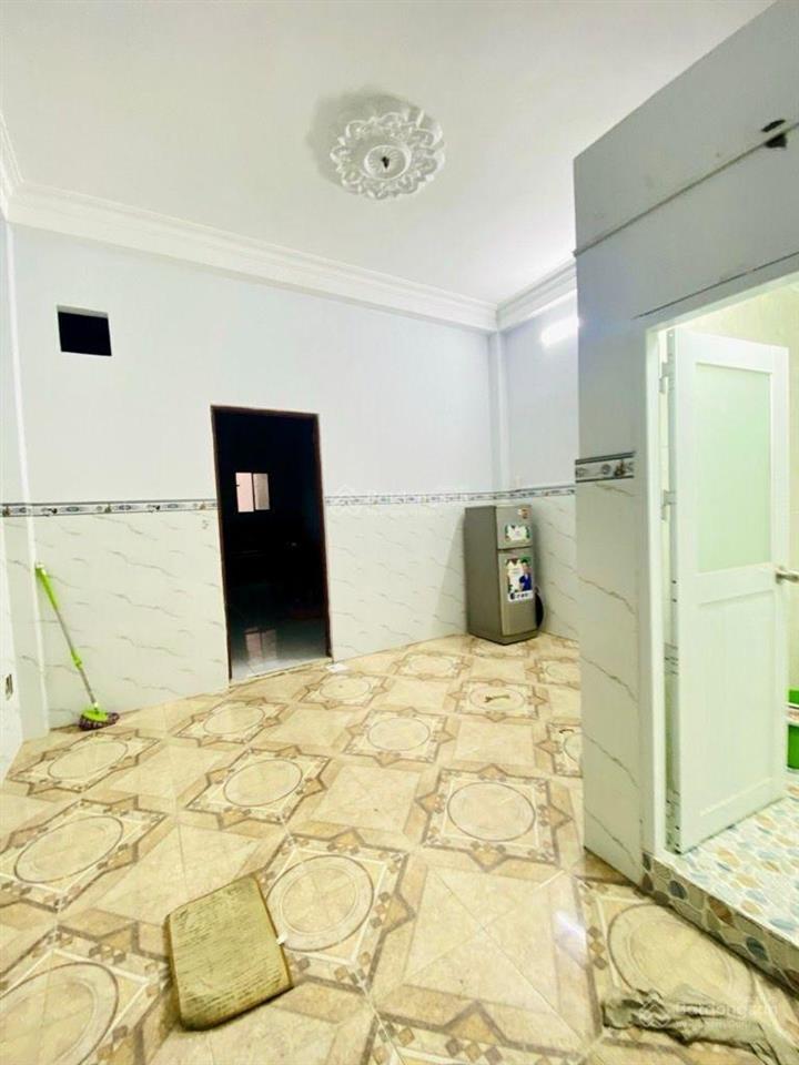 Nhà trệt lầu thới an 13, q12, có dãy trọ doanh thu ổn định  dt (5x20m) chỉ nhỉnh 4tỷ