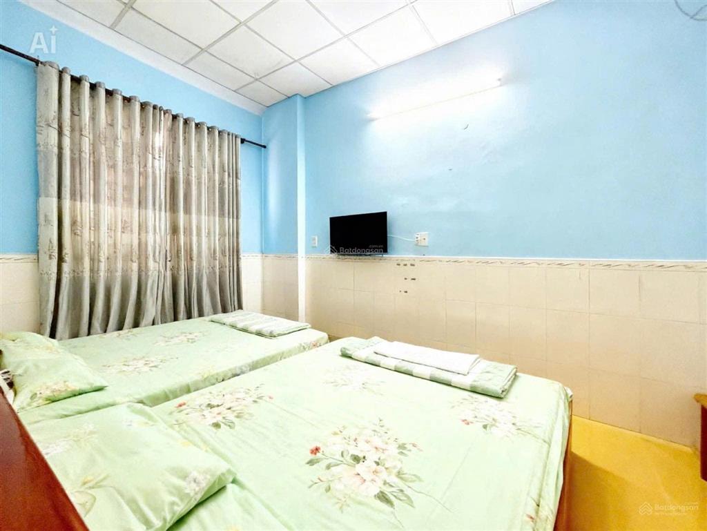 Nhà nghỉ 8phòng, mt khu dân cư nguyễn thị thử vs trần văn mười  dt 7x12 dòng tiền 30triệu