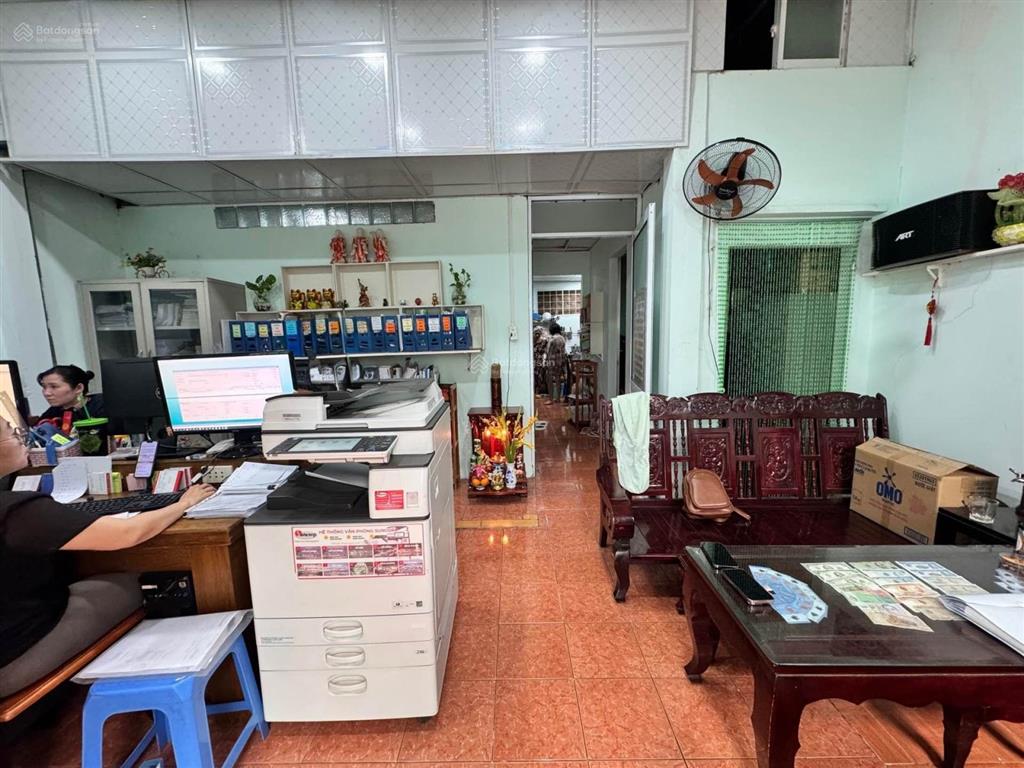 Nhỉnh 3tỷ có ngay nhà 81m2  nguyễn ảnh thủ vs trần thị năm  hẻm 3m nhà rộng rãi