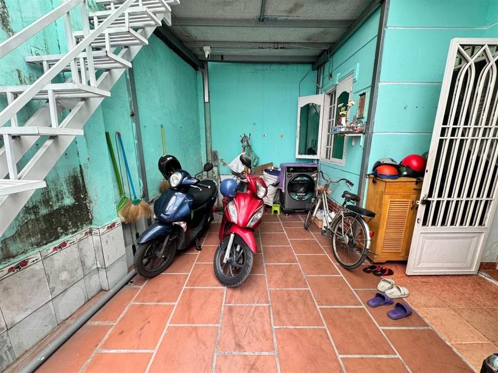 Nhỉnh 3tỷ có ngay nhà 81m2  nguyễn ảnh thủ vs trần thị năm  hẻm 3m nhà rộng rãi