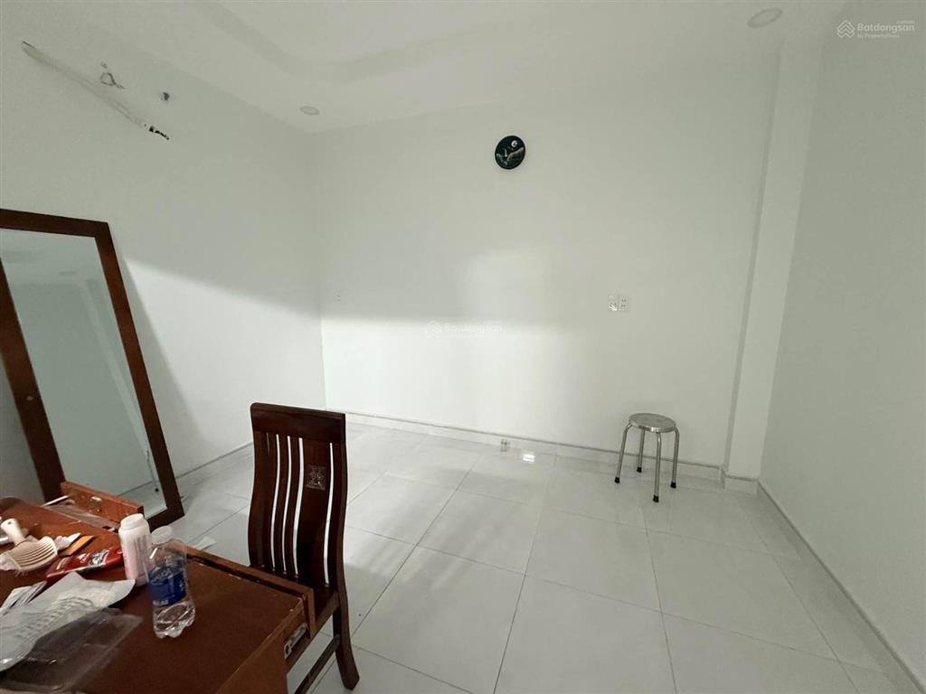 Mt vườn lài, apđ q12  ngay đh nguyễn tất thành  nhà btct 2 tầng 171m² (4,6x36) giá tốt ạ