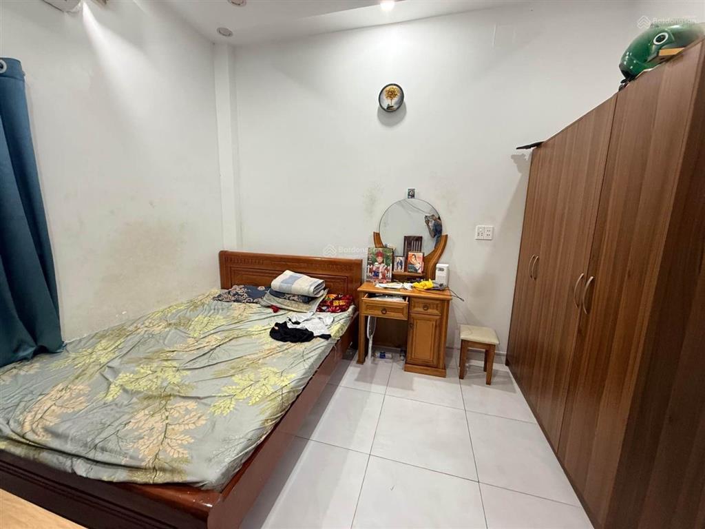 Mt vườn lài, apđ q12  ngay đh nguyễn tất thành  nhà btct 2 tầng 171m² (4,6x36) giá tốt ạ