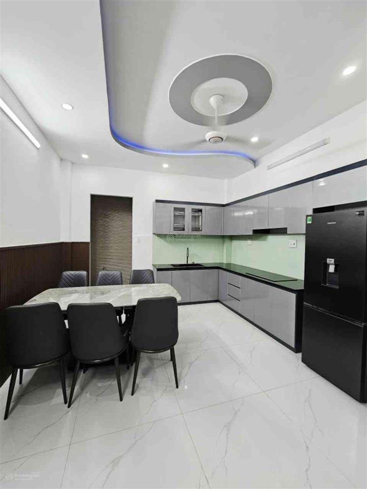 Nhà 4 tầng, kdb tô ngọc vân sát gò vấp  dt 73m2 (4x19) ô tô đỗ cửa  full nội thất vô ở ngay