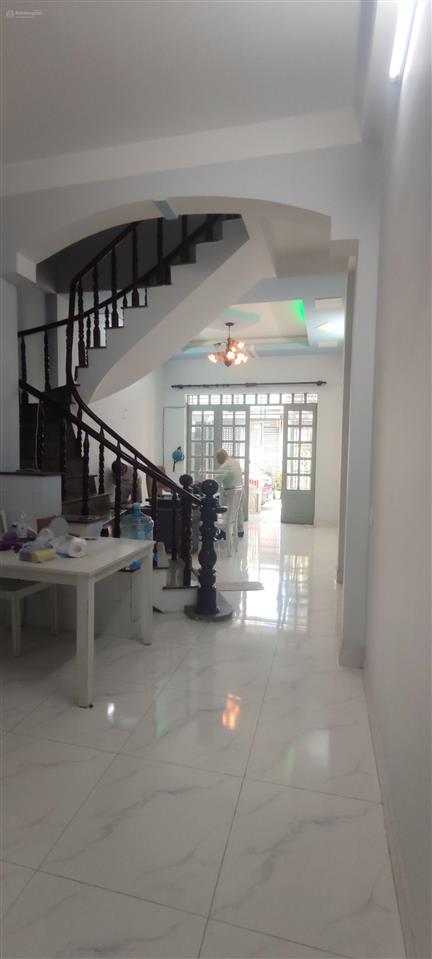 Sát mt nguyễn thị búp, đường nhựa 7m, ngay hiệp thành city  nhà 2 tầng btct  dt 64m2 (4x16)