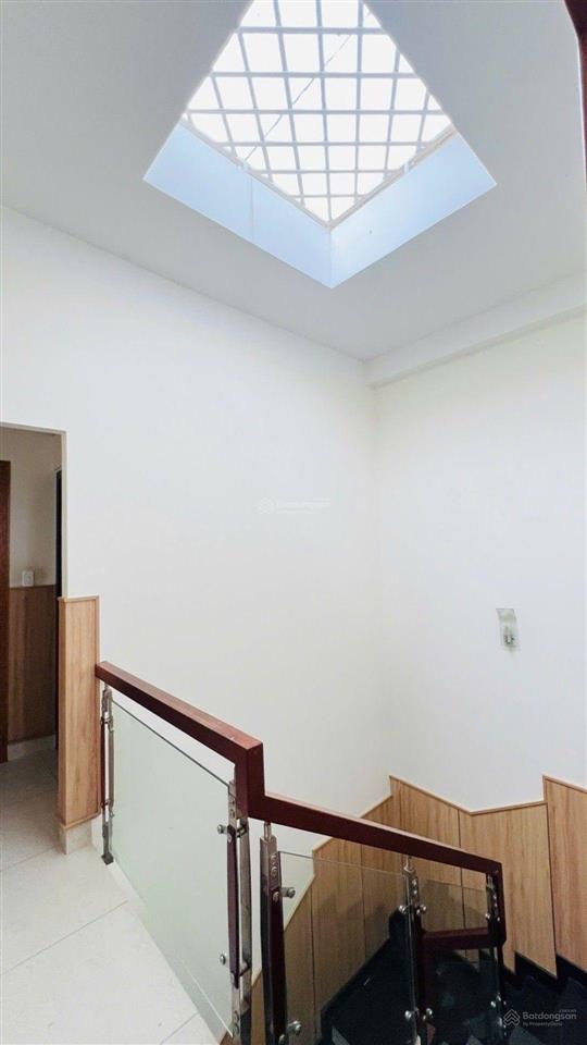 Nhà 4 tầng btct, tân thới hiệp, q12  đường nhựa 5m  dt 120m2 (6x20) căn góc ít lộ giới  giá tốt