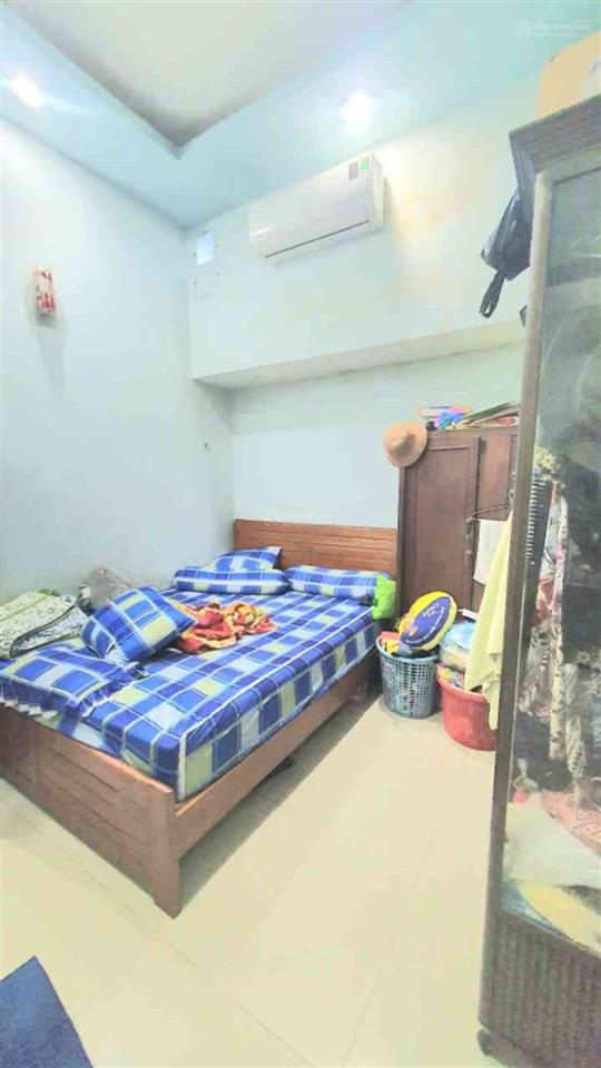 Nhà 2 tầng btct, đông hưng thuận, q12  dt 62m2 (5x12,5) hẻm 5m xe tải thông  giá 5 tỷ