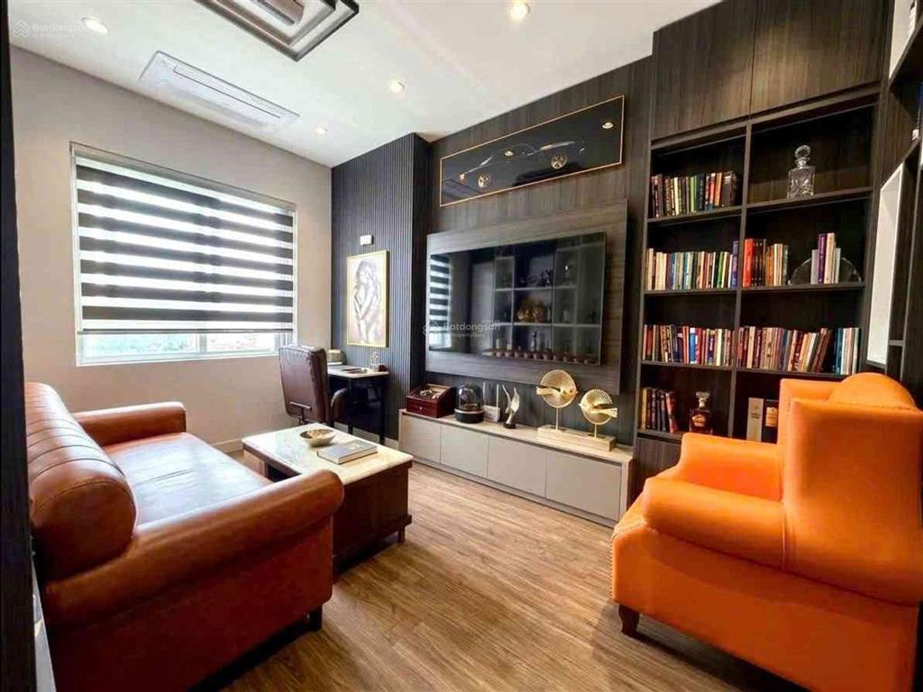 Chung cư topaz home phan văn hớn lô góc tầng 5  dt 70m2, 3pn full nội thất  giá nhỉnh 2tỷ