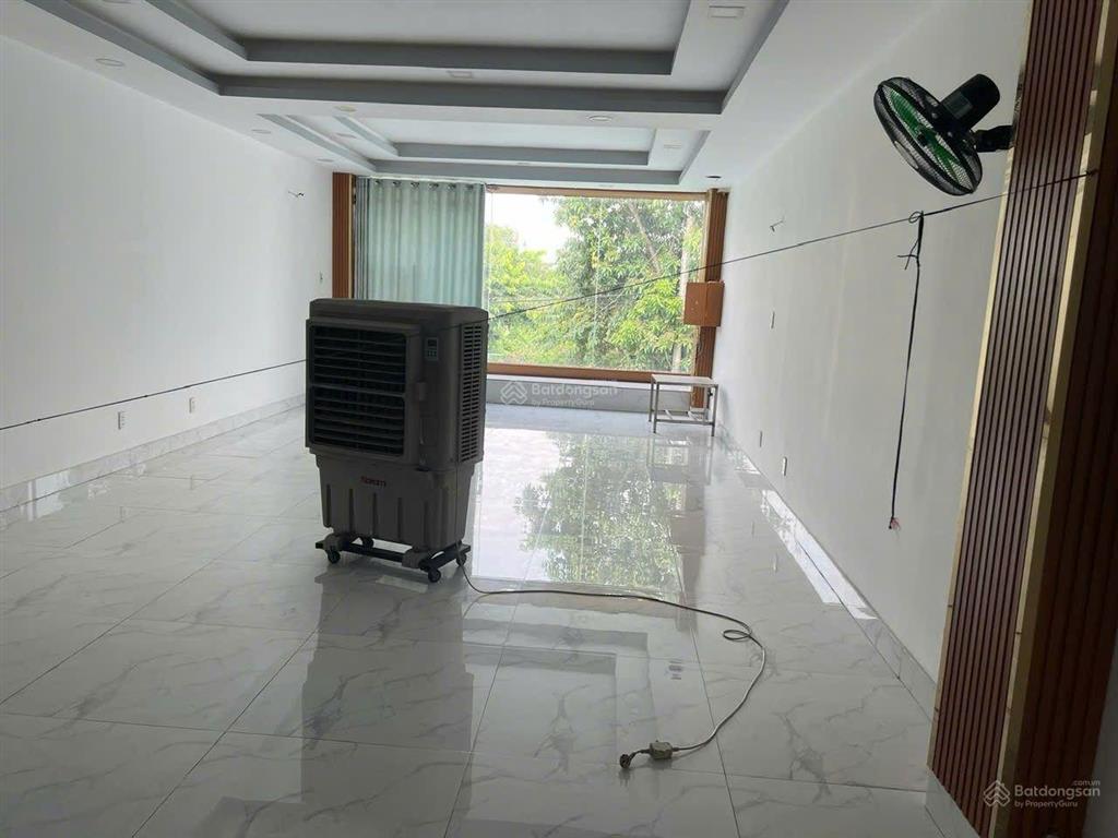 Mặt tiền song hành, tân hiệp, hóc môn  nhà 2 tầng btct  dt 152m2 (5x30) kd, giữ tiền cực ngon