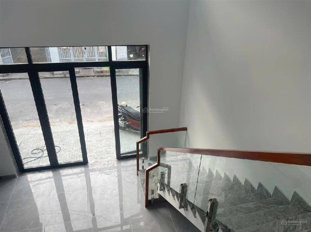 Nhà trệt, lầu đúc, liên khu 25, q12  vừa ở vừa kinh doanh, dt 86m2 (5x18)  giá nhỉnh 5 tỷ