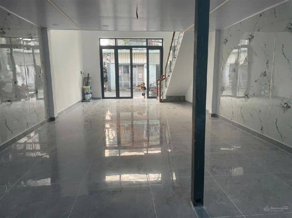 Nhà trệt, lầu đúc, liên khu 25, q12  vừa ở vừa kinh doanh, dt 86m2 (5x18)  giá nhỉnh 5 tỷ