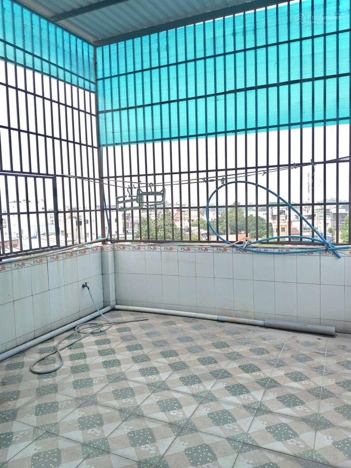 Nhà đúc 5 tầng btct, đường 6m ko lộ giới  ngã 3 đông quang, hiệp thành, q12  (4x15) ô tô 24/24