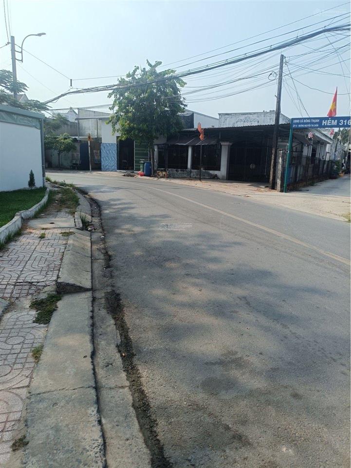 Mt nguyễn thị chồn, đông thạnh, dt 256m2(8,5x28)  nhà cấp 4, giá đất chỉ 25tr/m2