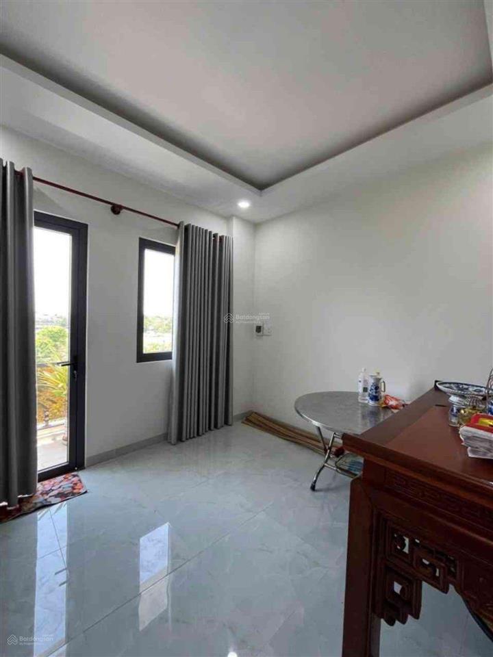 Nhà 3tầng btct, 2 mặt tiền  hiệp thành 43, đường víp kd  lề 5m (giá 5,x bé tỷ) siêu hiếm