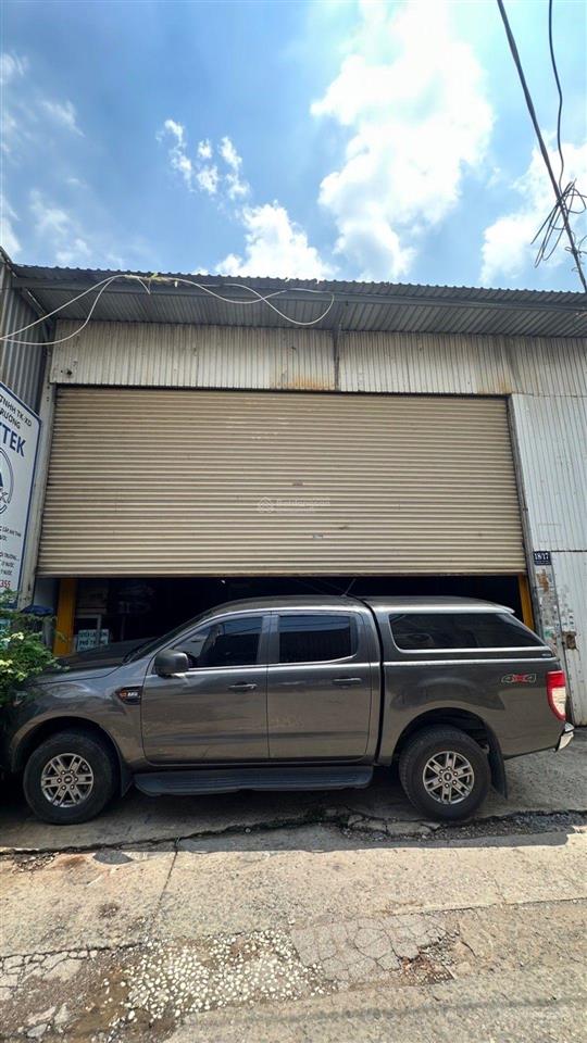 Chủ ngộp bank thanh lý gấp kho xưởng bình tân  dt 174m2 (8,5x20) kho víp kèm vp  giá = giá vay