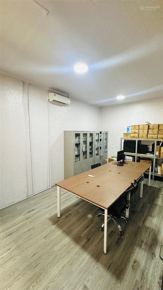 Chủ ngộp bank thanh lý gấp kho xưởng bình tân  dt 174m2 (8,5x20) kho víp kèm vp  giá = giá vay
