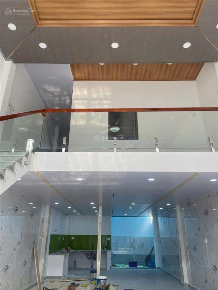 Nhà đẹp trệt, lửng đúc  (5x17) 86m2  đường nhựa 7m thông lê văn khương, liên khu 25 (giá ngộp)