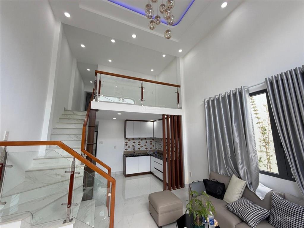 Nhà đẹp mới full nội thất 4pn  ngã tư trưng vương, song hành  dt 95m2 (5x19) hẻm ô tô thông