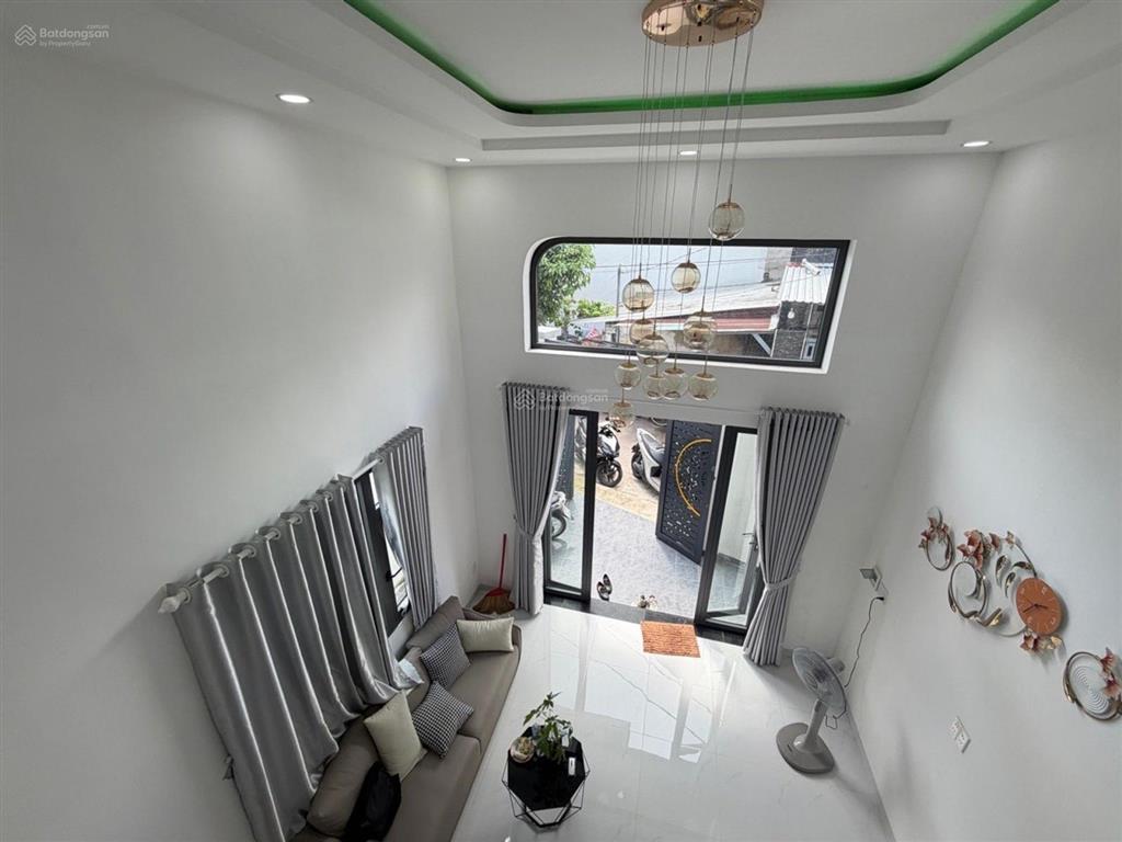 Nhà đẹp mới full nội thất 4pn  ngã tư trưng vương, song hành  dt 95m2 (5x19) hẻm ô tô thông