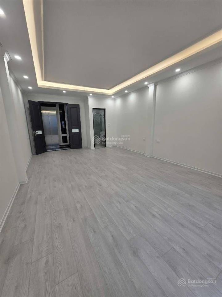 Siêu phẩm nhà mới kinh koong tây hồ 6 tầng thang máy 16 tỷ gia lộc cho khách thiện chí