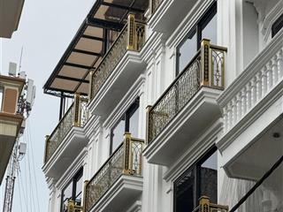 Siêu phẩm nhà mới kinh koong tây hồ 6 tầng thang máy 16 tỷ gia lộc cho khách thiện chí