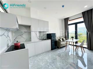 Cho thuê căn hộ 1pn 2 bancol  đầy đủ nội thất cao cấp bao gồm máy giặt riêng