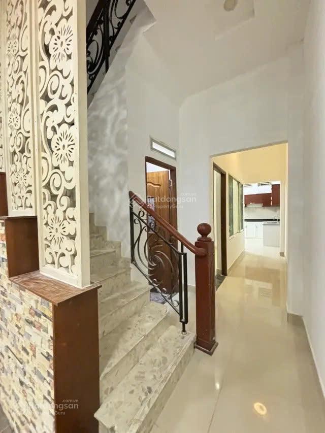 View sông, sát mặt tiền nguyễn xí  72m²  hẻm xe tải, khu dân trí cao  11 tỷ