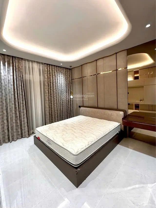 Khu vip  hẻm ô tô ngủ trong nhà  5 tầng  sát mặt tiền  60m2