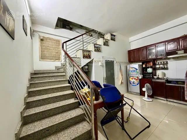Hiếm nhà bán  khu vip nguyễn văn thương (d1 cũ), bình thạnh  64m2
