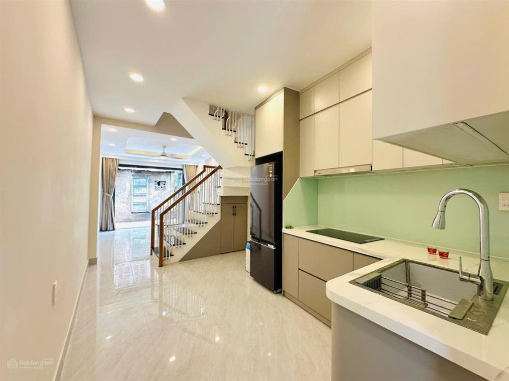 Bán nhà bình thạnh, 40m2 (3,6m x 10m), sổ vuông, 5,2t