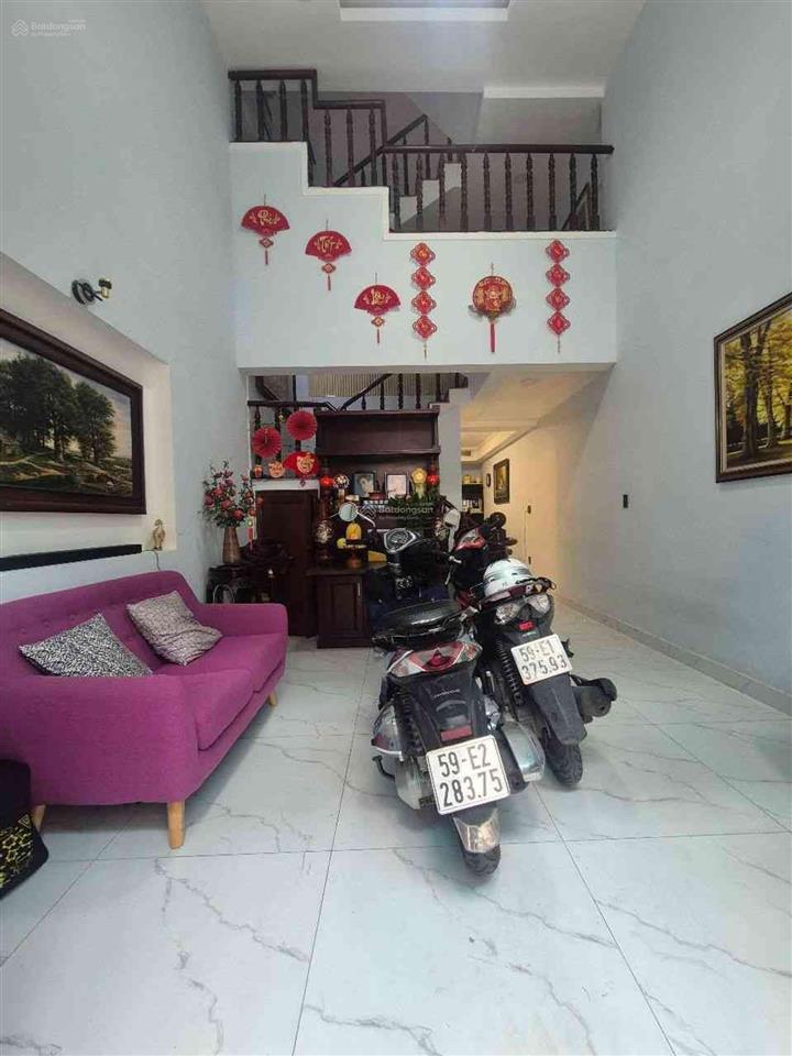 Đinh tiên hoàng, bình thạnh  43m2  ngang 4m  6,3 tỷ