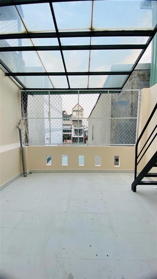 Bùi đình túy, bình thạnh  56m2(4x13)  15pn  5,3t