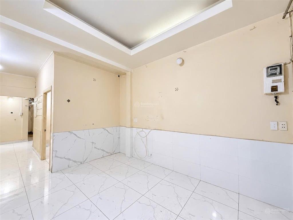 Phan chu trinh  gần rạch xuyên tâm  33m2  4pn  4,5t