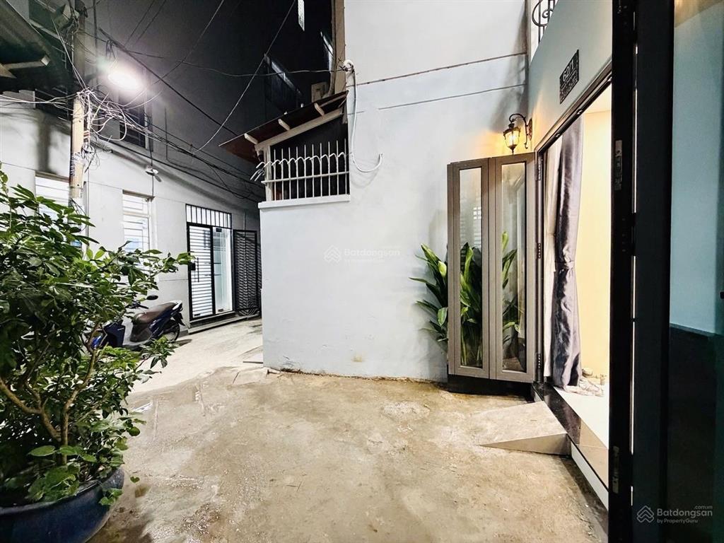 Bán nhà hxh nguyễn thượng hiền  2pn  2 tầng  3,55t