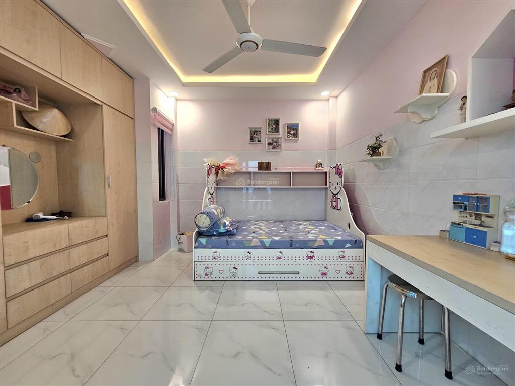 Hàng hiếm nguyễn thái bình tân bình  biệt thự 210m2 ngang gần 10m 4 tầng