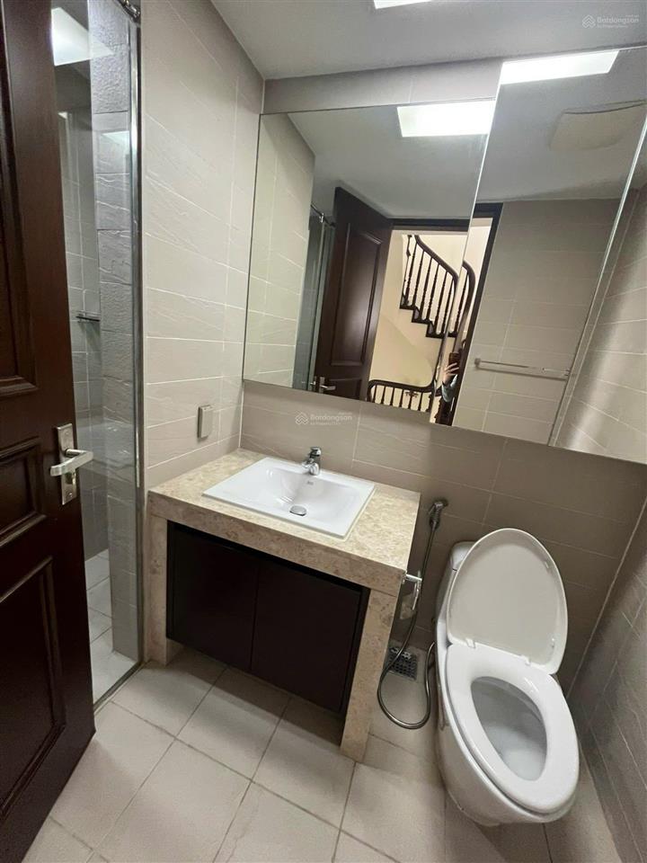 Chủ nhà giảm sâu còn 23,5 tỷ căn 100m đẹp mê ly đối diện cụm chung cư sẵn khách thuê ~ 20 triệu