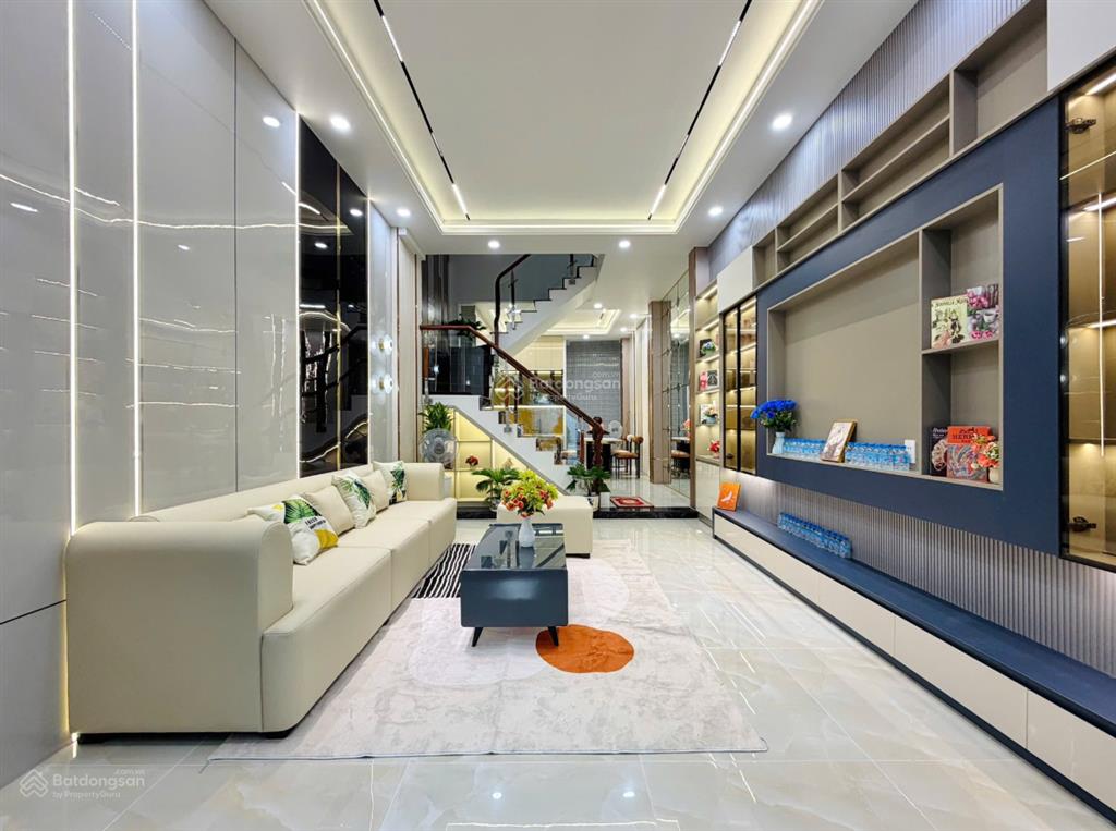 Bán nhà mặt tiền quang trung gò vấp  4 tầng  ô tô ngủ trong nhà  full nội thất