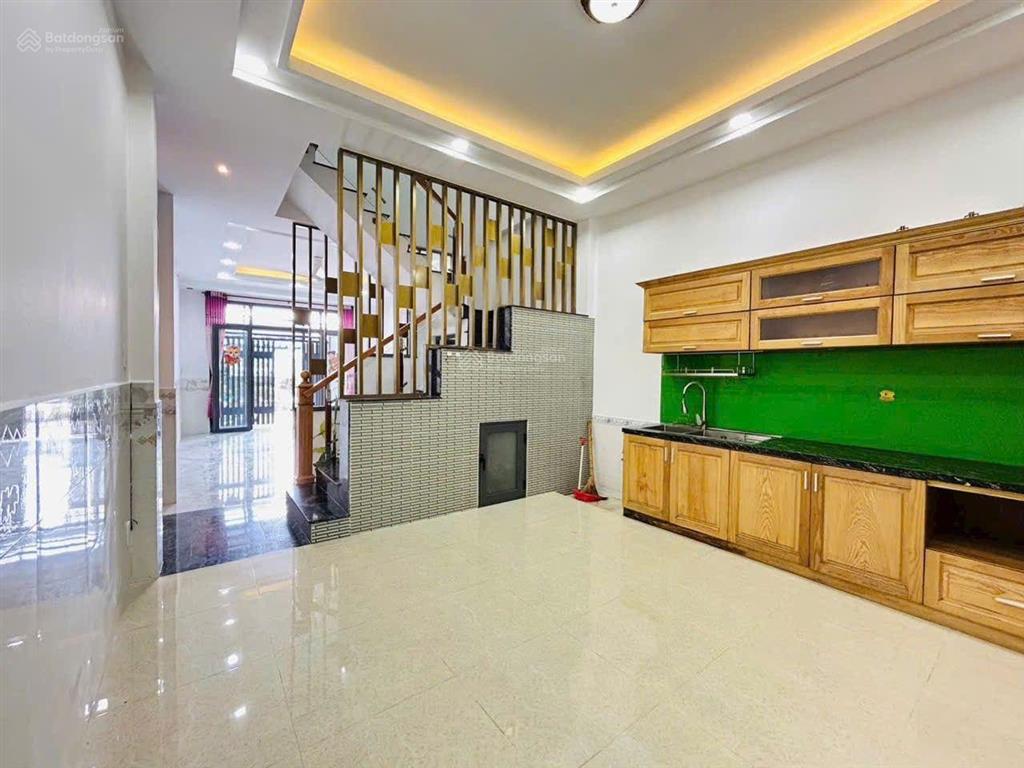 Giá 5,860  mặt tiền thạnh xuân 46 61m2