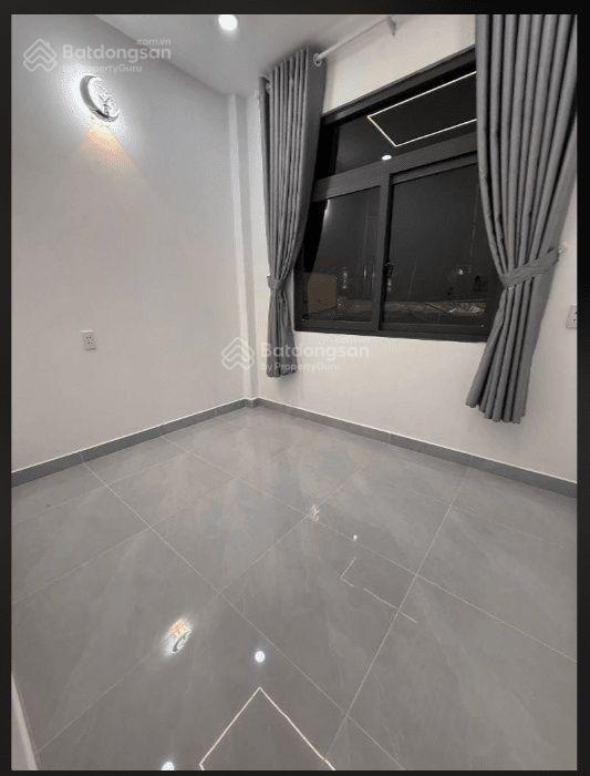 Bán nhà 4pn 3wc tại phạm văn chiêu, 4,65 tỷ, 21m2, giá siêu hời hot!